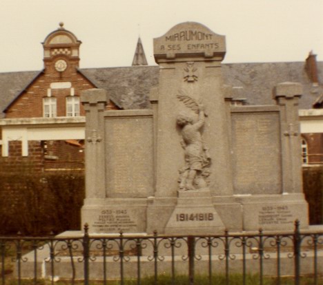 A Moving French Memorial  at Miraumont
